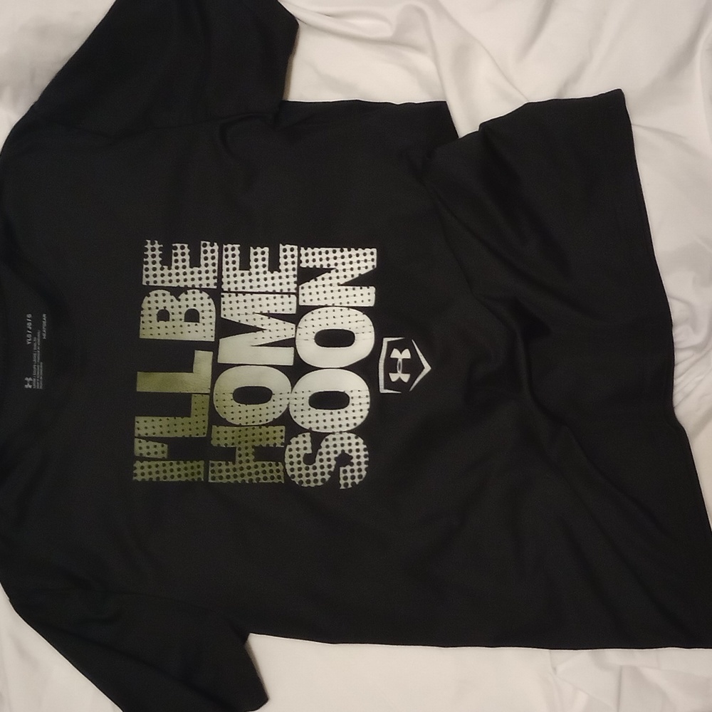 Under Armour YLG short sleeve shirt